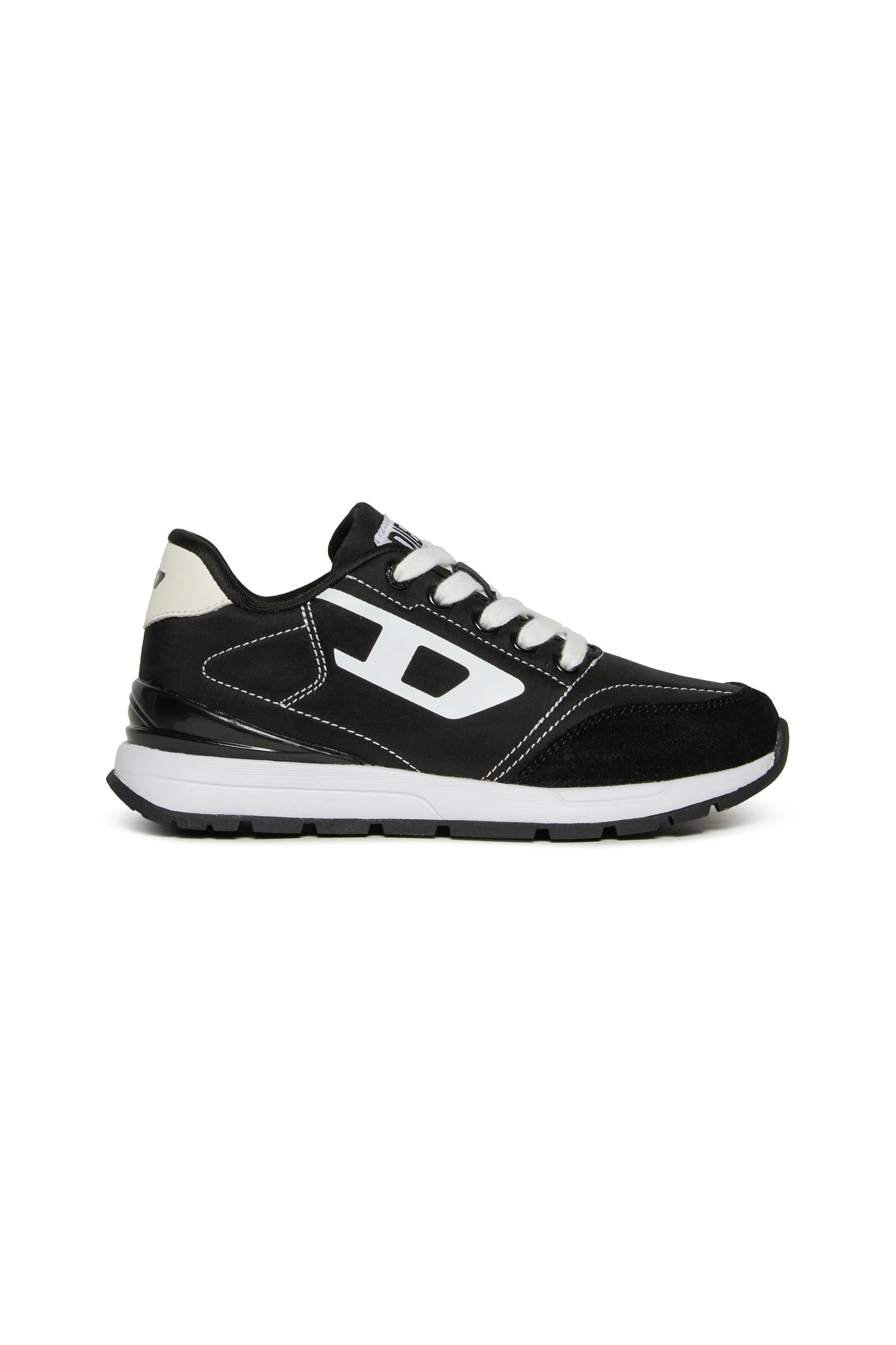 Oval D logo trainers