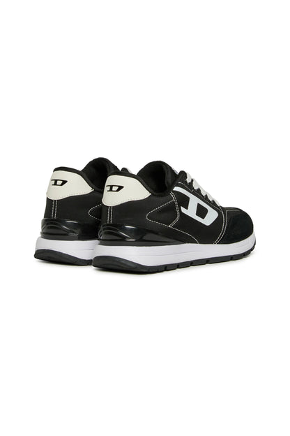 Oval D logo trainers