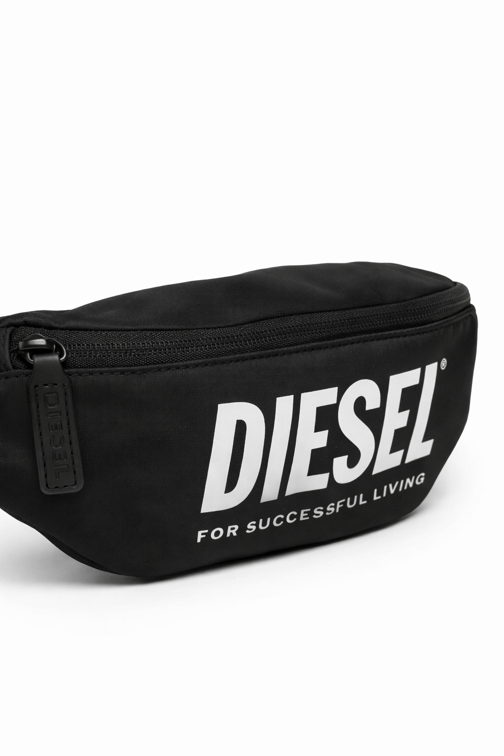 Fanny pack with logo