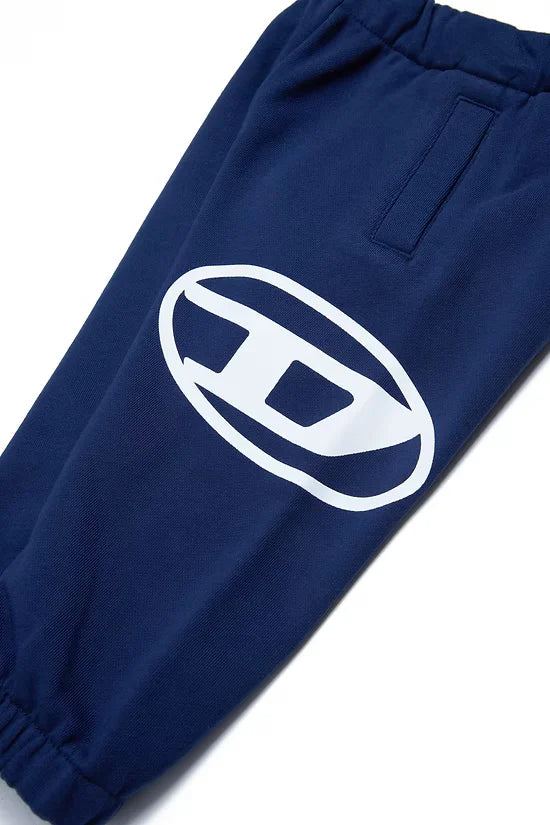 Oval D Crewneck Sweatpants