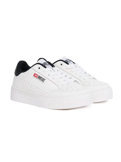 Vaneela low court trainers